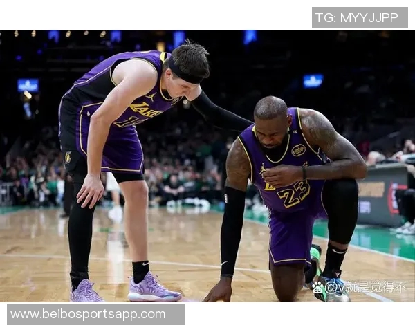 詹姆斯谈里夫斯状态恢复需时强调节奏问题是关键因素